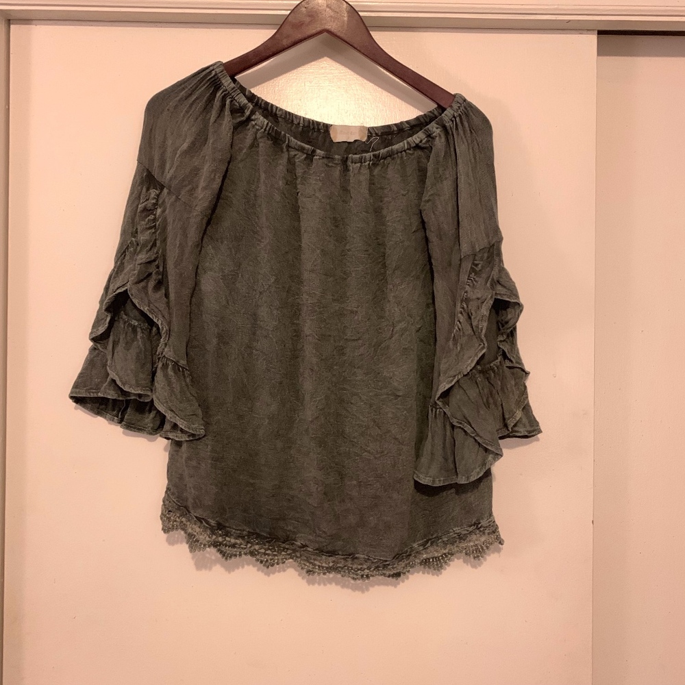 Bohemian, off the shouldered top